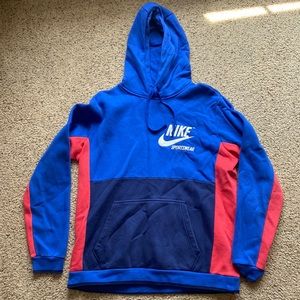 Nike Sportswear Large Hoodie